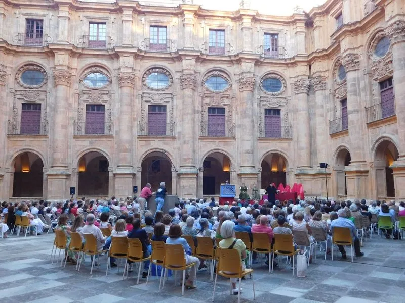 'Buscando a Nebrija', en el Patio Barroco de la UPSA