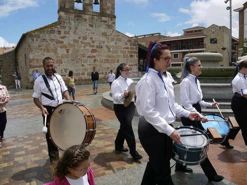 Imágenes de la procesión de Carbajosa de la Sagrada