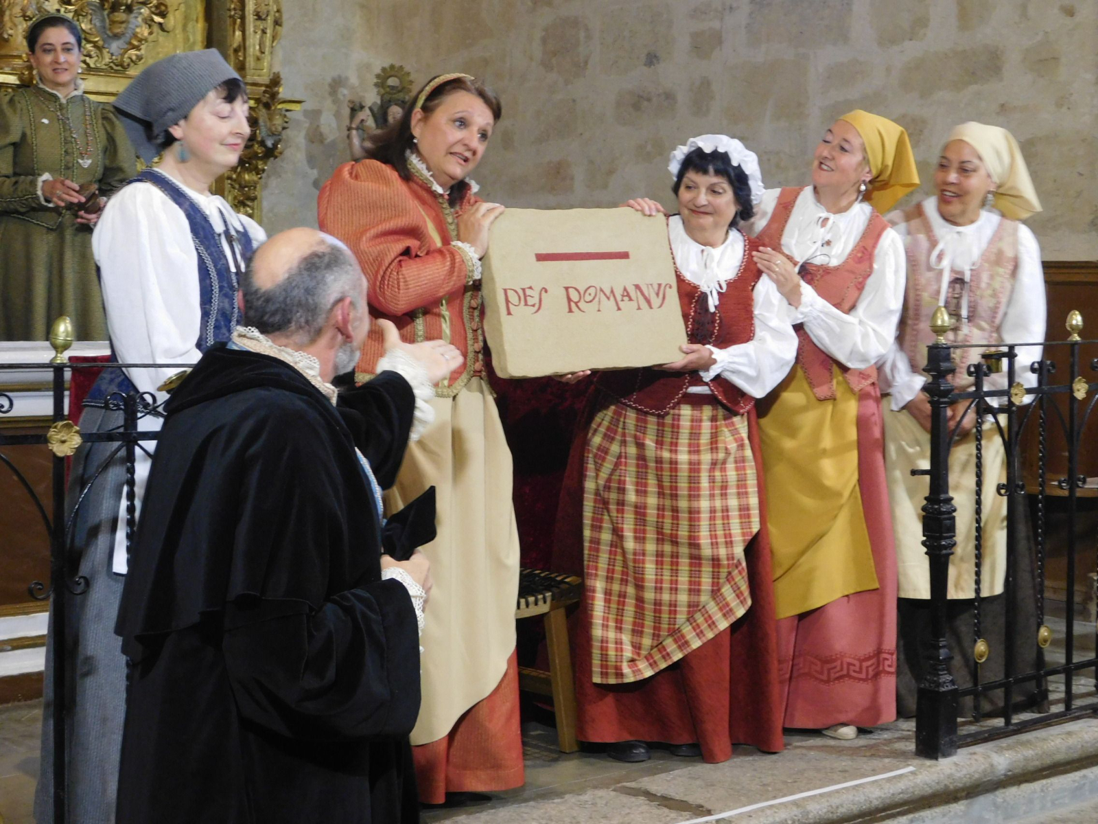 San Crist&oacute;bal de la Cuesta disfruta de la obra teatral  de Denis Rafter 'Buscando a Nebrija'