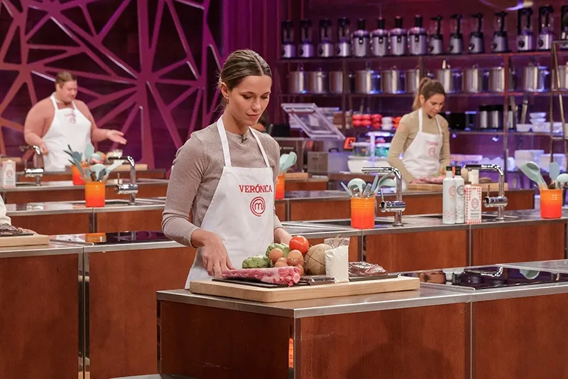 Verónica Gómez de Liaño, la charra que concursa en la última edición de MasterChef 10  |  Fotos: RTVE
