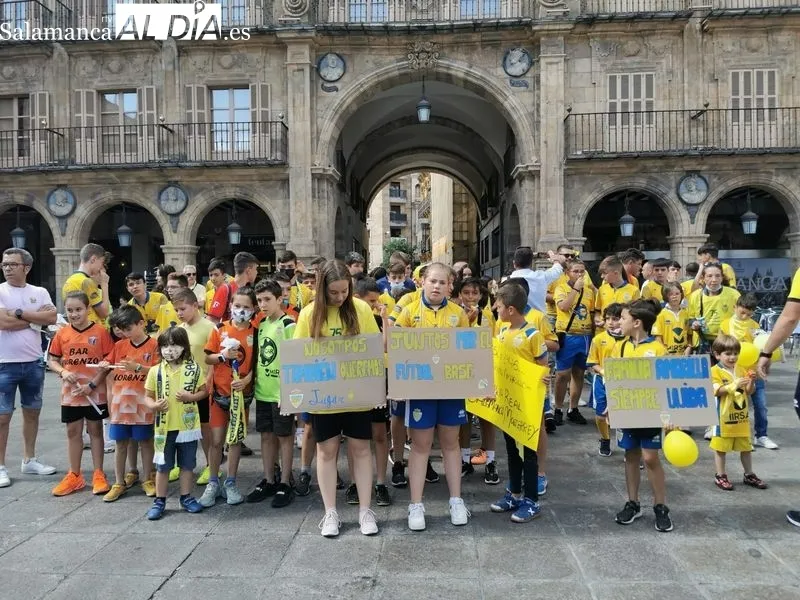 Galería de imágenes de la marcha del Monterrey / Fotos: David Sañudo