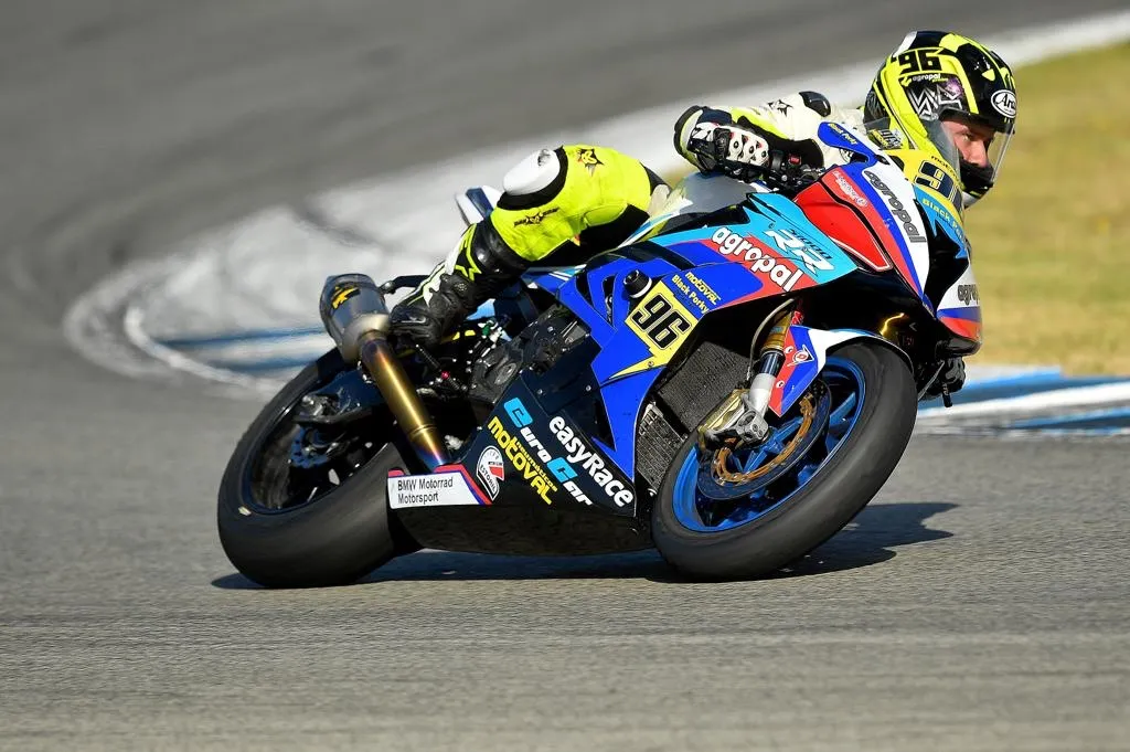 Foto 6 - Mal resultado para Merch&aacute;n en la segunda carrera de la Copa BMW