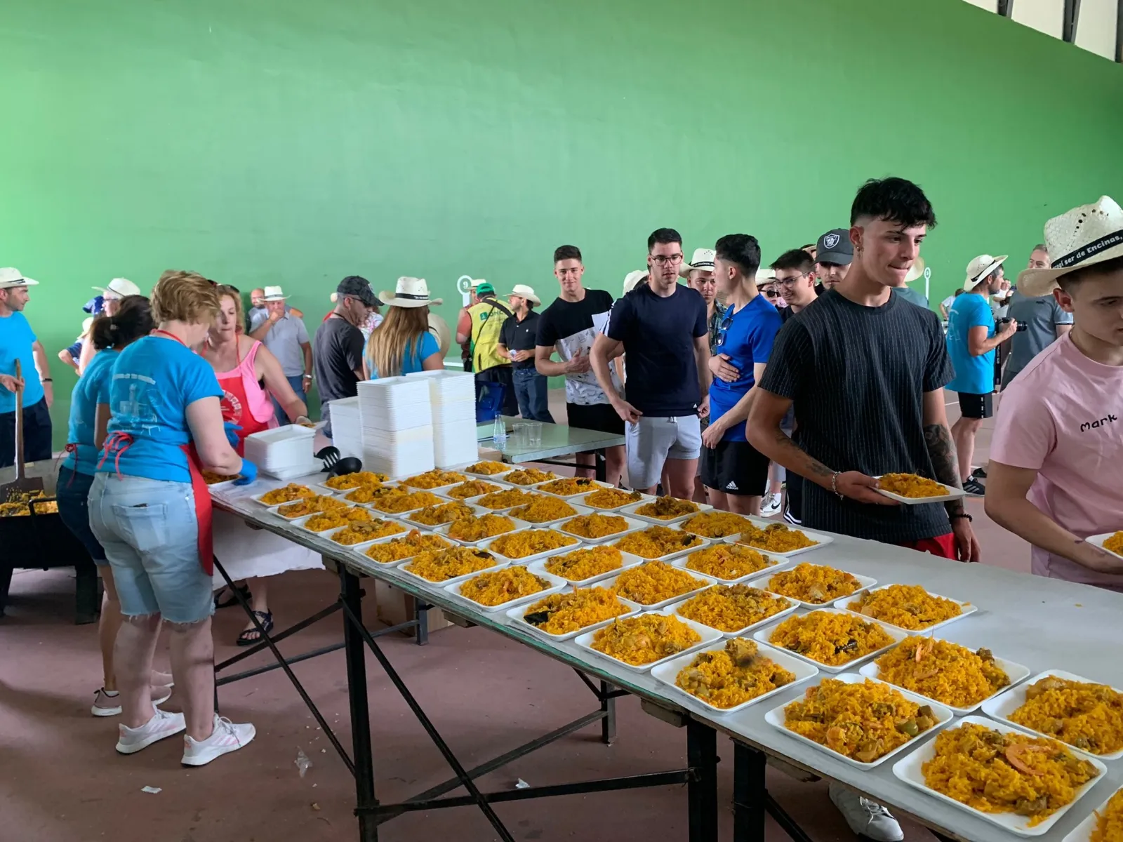 Foto 8 - Encinas de Arriba celebra por todo lo alto sus fiestas del Domingo del Se&ntilde;or