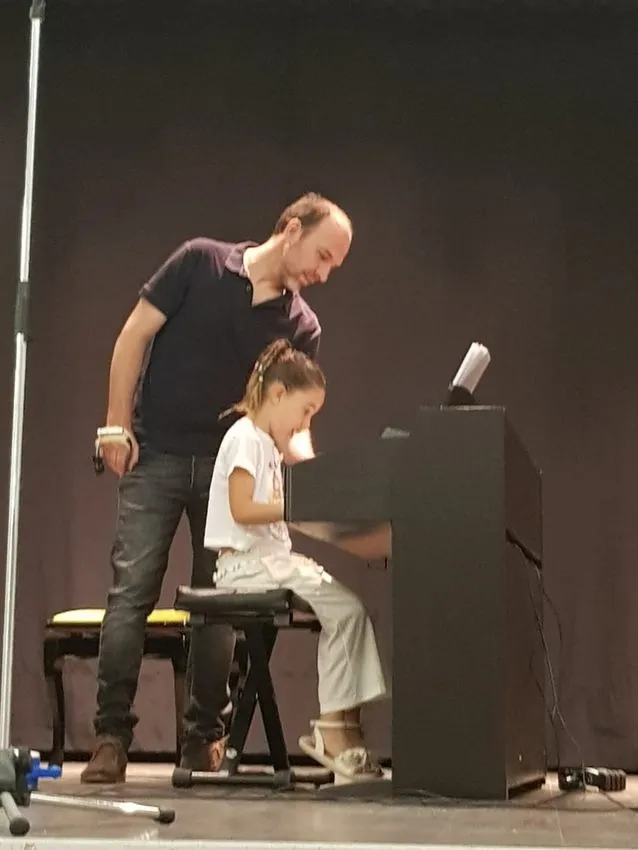 Foto 4 - Emotiva audici&oacute;n de la Escuela Municipal de M&uacute;sica de Vitigudino