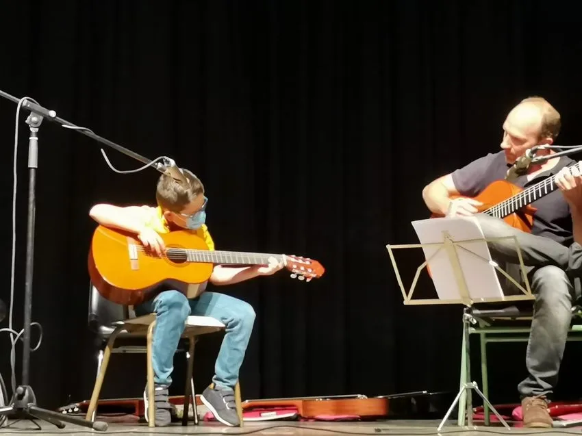 Foto 3 - Emotiva audici&oacute;n de la Escuela Municipal de M&uacute;sica de Vitigudino