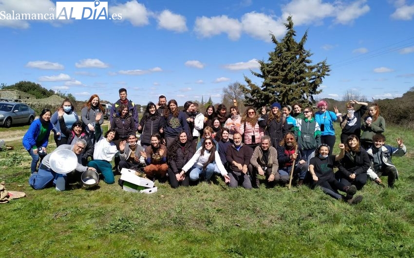 Proyecto 'Vida en las flores' coordinado por la Asociación Peña Gaviota en Villavieja de Yeltes