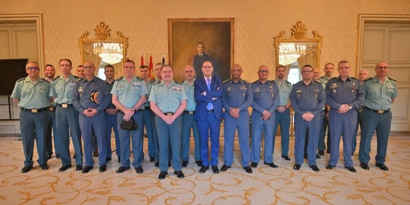 La Guardia Civil y la Gendarmería Real Marroquí posan durante su 