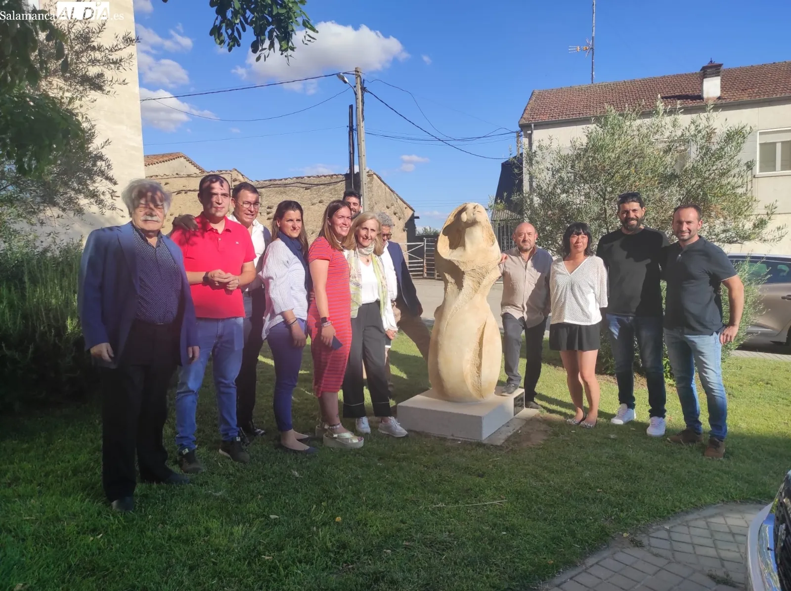Foto 11 - Los artistas del I Simposio Internacional de Escultura al Aire Libre desvelan sus creaciones