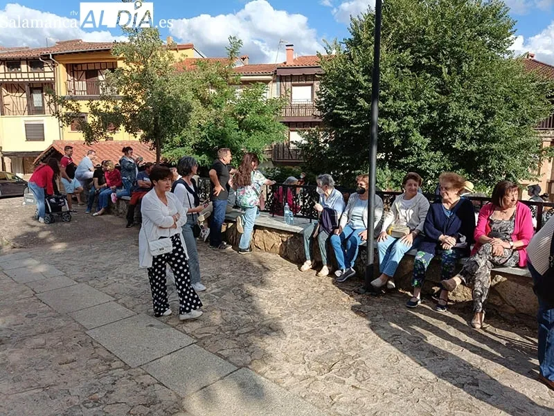 Foto 7 - La tradici&oacute;n del arriendo de calles vuelve a Villanueva del Conde