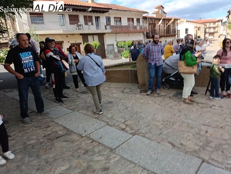 Foto 6 - La tradici&oacute;n del arriendo de calles vuelve a Villanueva del Conde