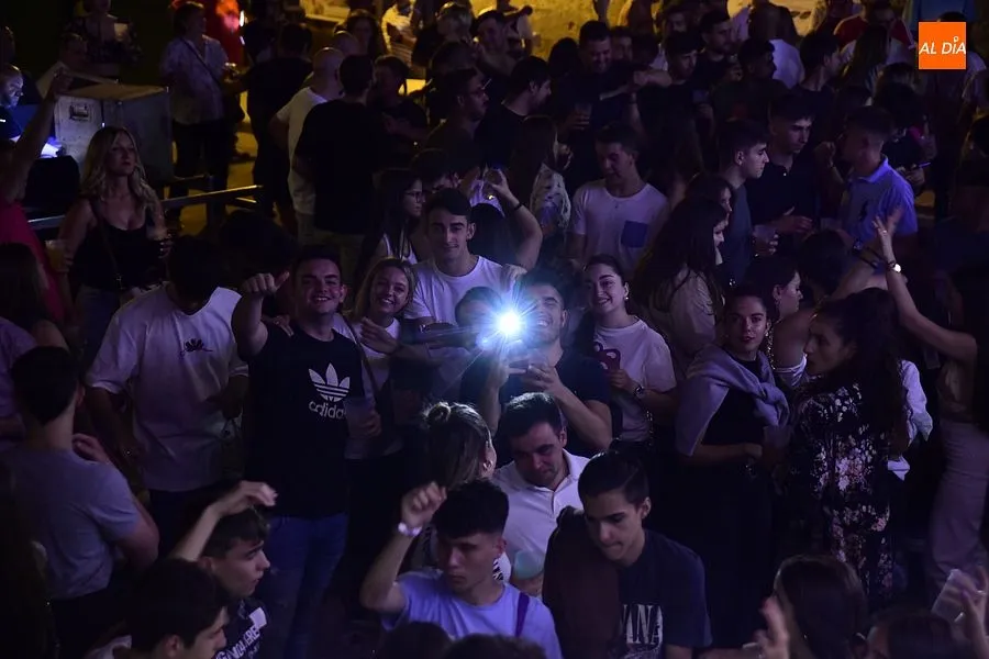 La orquesta mirobrigense SMS llena las calles y Plazas de allí donde actúa : Rep:Gráfico: Adrián M. Pastor