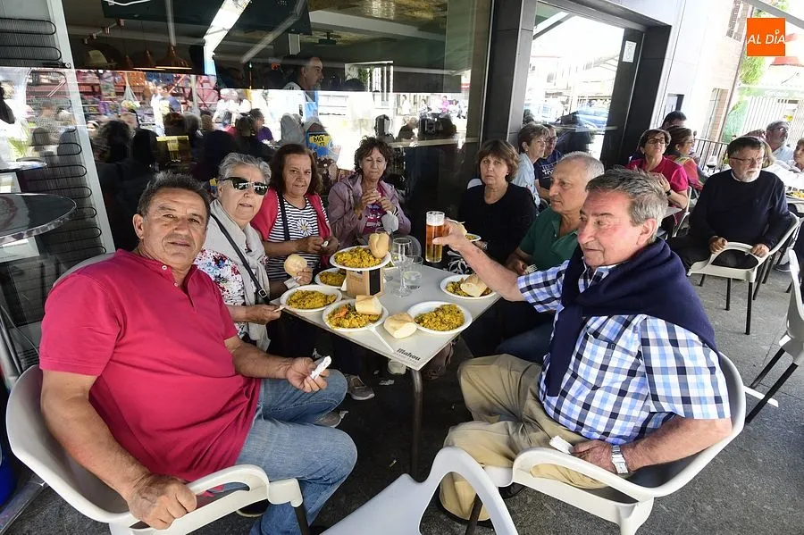 Paella popular en La Fuente de San Esteban/ Foto: Adrián M.Pastor