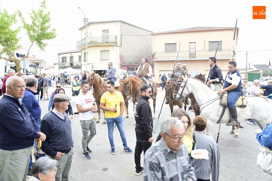 Momento del segundo encierro a caballo Santi Spíritus| Rep.Gráfico: Adrián M.Pastor