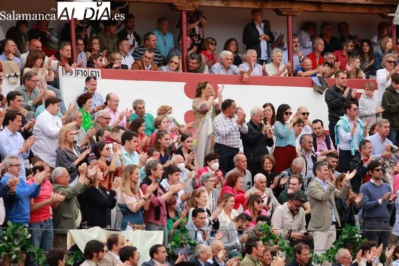 Foto 12 - El Ni&ntilde;o de la Capea vuelve a lo grande en una tarde memorable