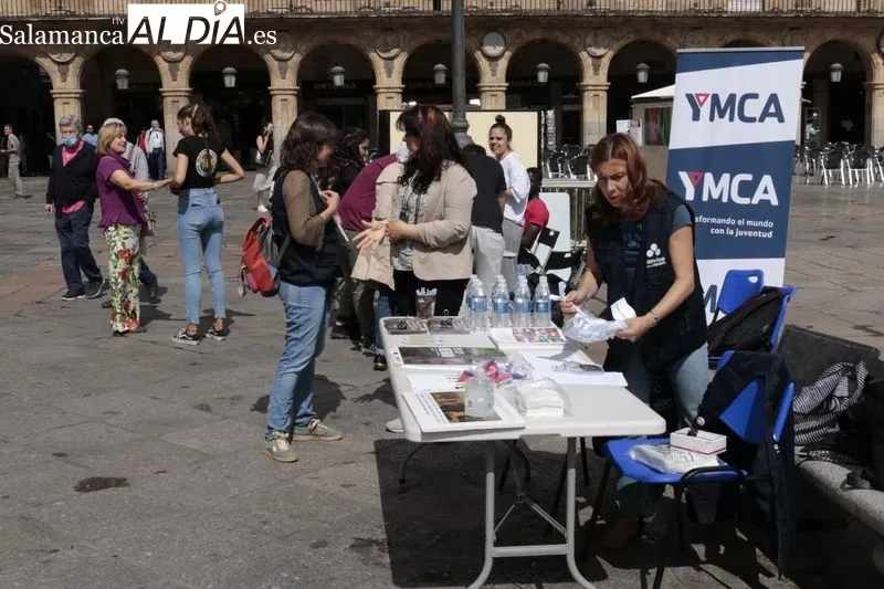 Actos del Día de los Refugiados en la Plaza Mayor. Foto de David Sañudo