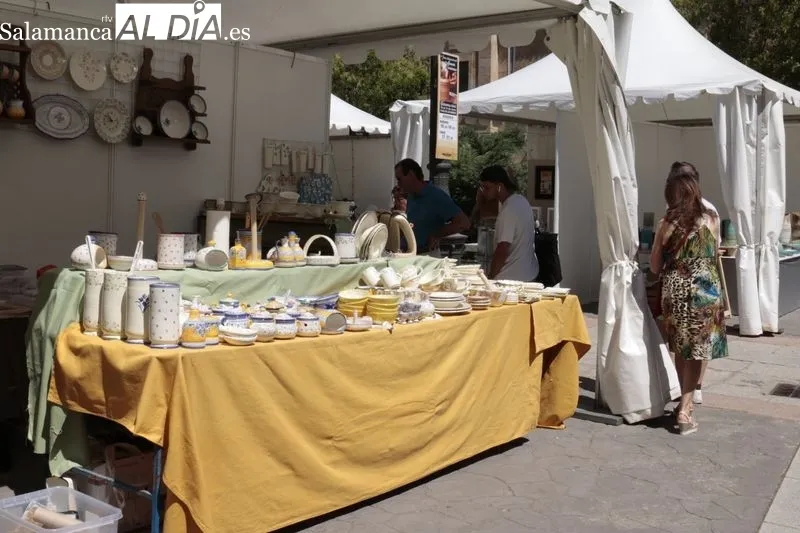 Feria Internacional de Alfarería y Cerámica en la plaza de los Bandos. Foto de David Sañudo