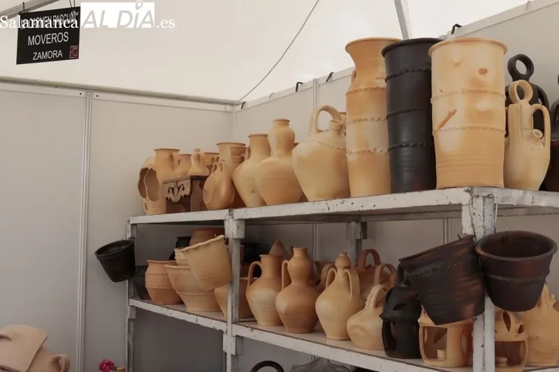 Feria Internacional de Alfarería y Cerámica en la plaza de los Bandos. Foto de David Sañudo