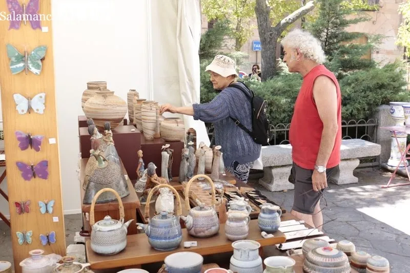 Feria Internacional de Alfarería y Cerámica en la plaza de los Bandos. Foto de David Sañudo