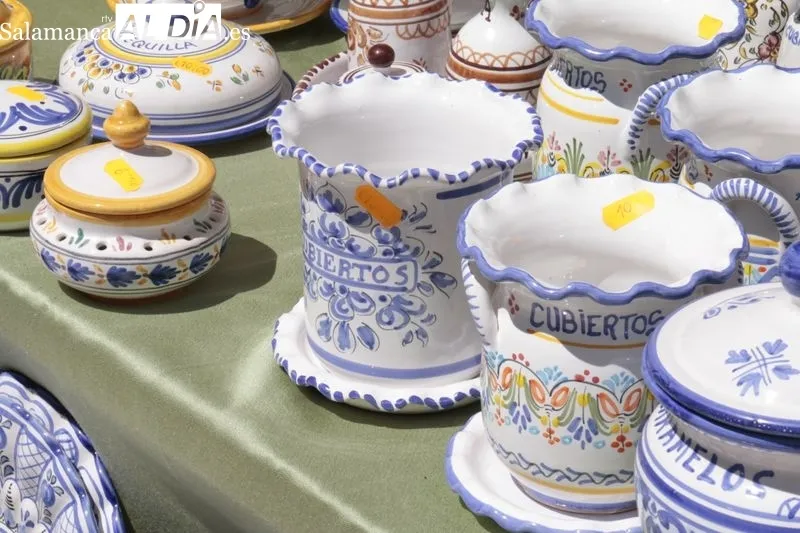 Feria Internacional de Alfarería y Cerámica en la plaza de los Bandos. Foto de David Sañudo