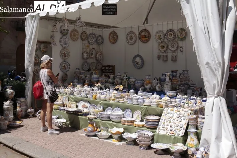 Feria Internacional de Alfarería y Cerámica en la plaza de los Bandos. Foto de David Sañudo