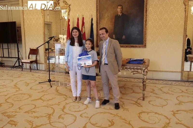 Entrega de los premios del Concurso Infantil de Aqualia, en el Ayuntamiento de Salamanca. Foto de David Sañudo