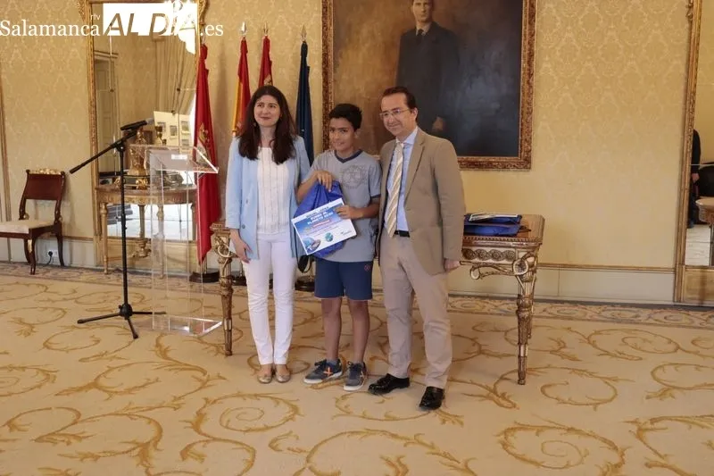 Entrega de los premios del Concurso Infantil de Aqualia, en el Ayuntamiento de Salamanca. Foto de David Sañudo