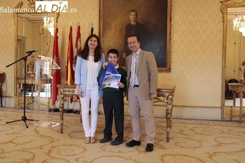 Entrega de los premios del Concurso Infantil de Aqualia, en el Ayuntamiento de Salamanca. Foto de David Sañudo