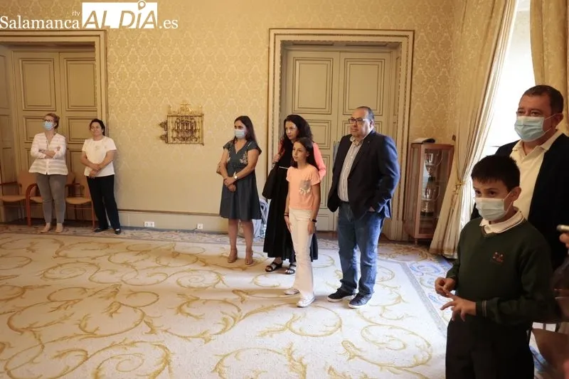 Entrega de los premios del Concurso Infantil de Aqualia, en el Ayuntamiento de Salamanca. Foto de David Sañudo