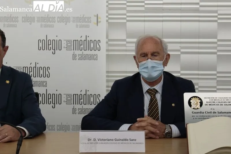 Entrega de distinciones en el Colegio de Médicos de Salamanca. Foto de David Sañudo