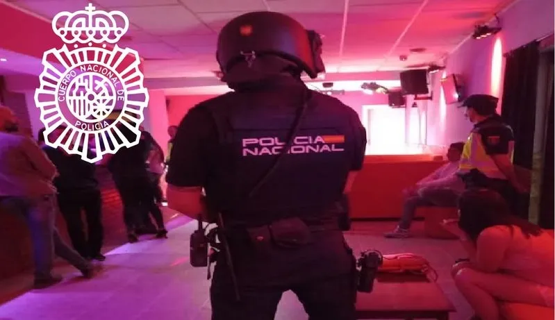Operación de la Policía Nacional en clubes de alterne de Fuentes de Oñoro. Foto Policía Nacional