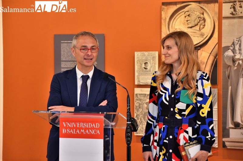 Apertura de la exposición “Nebrija, el ideal humanista”, en el Patio de Escuelas Menores de la Universidad de Salamanca