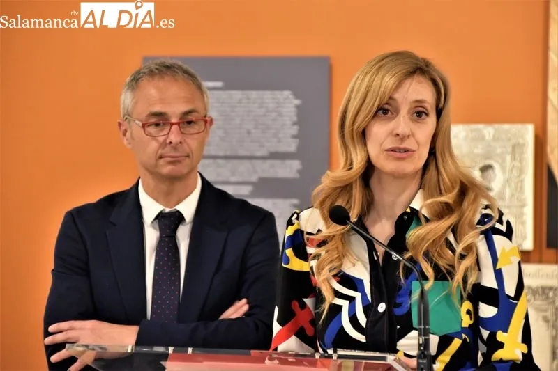 Apertura de la exposición “Nebrija, el ideal humanista”, en el Patio de Escuelas Menores de la Universidad de Salamanca