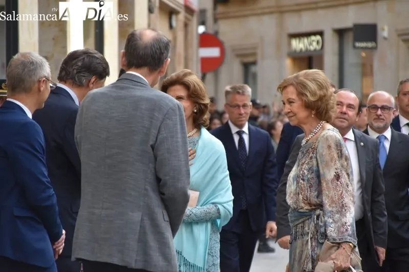 Concierto de la Orquesta Clásica del Teatro Liceo con la asistencia de la Reina Sofía y la Reina Silvia de Suecia