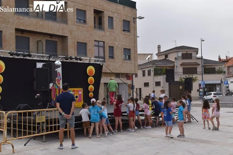 Fiesta infantil en Villares de la Reina