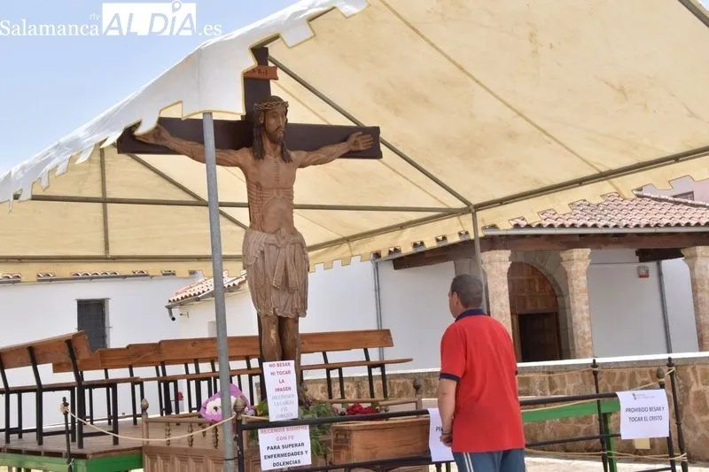 Imágenes de los romeros en la ermita del Cristo de Cabrera y sus alrededores 