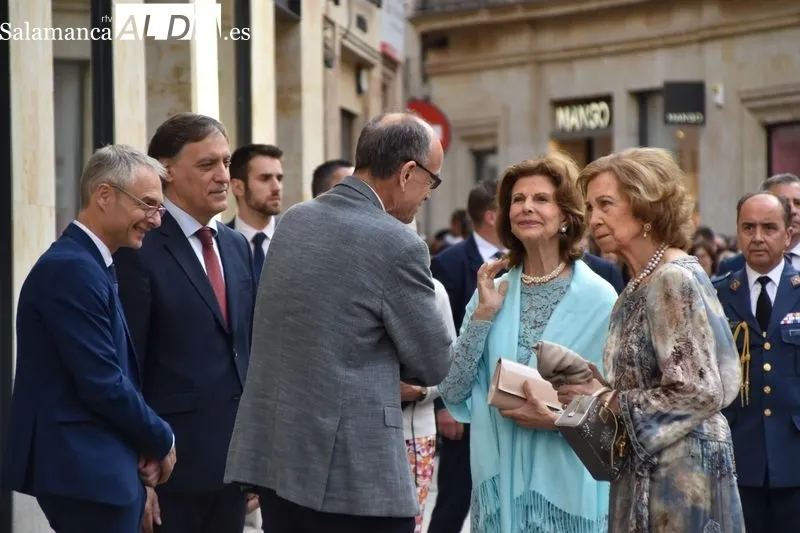 Concierto de la Orquesta Clásica del Teatro Liceo con la asistencia de la Reina Sofía y la Reina Silvia de Suecia