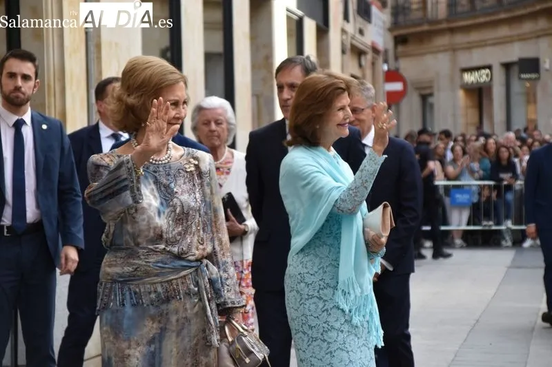 Concierto de la Orquesta Clásica del Teatro Liceo con la asistencia de la Reina Sofía y la Reina Silvia de Suecia
