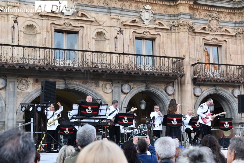 Concierto en la Plaza Mayor con The British Army's Salamanca Band