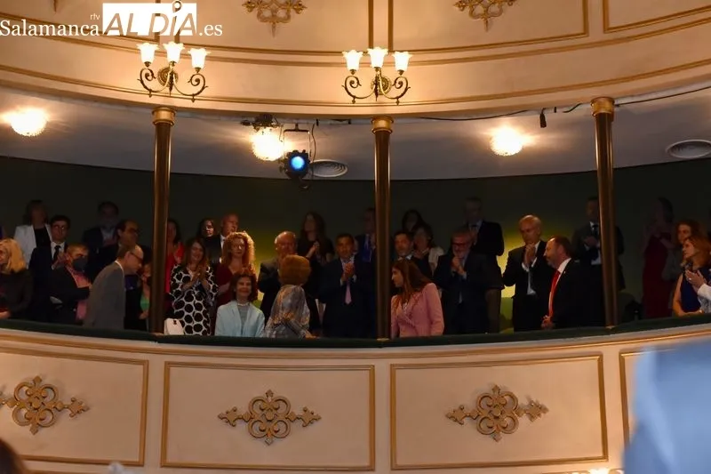 Concierto de la Orquesta Clásica del Teatro Liceo con la asistencia de la Reina Sofía y la Reina Silvia de Suecia