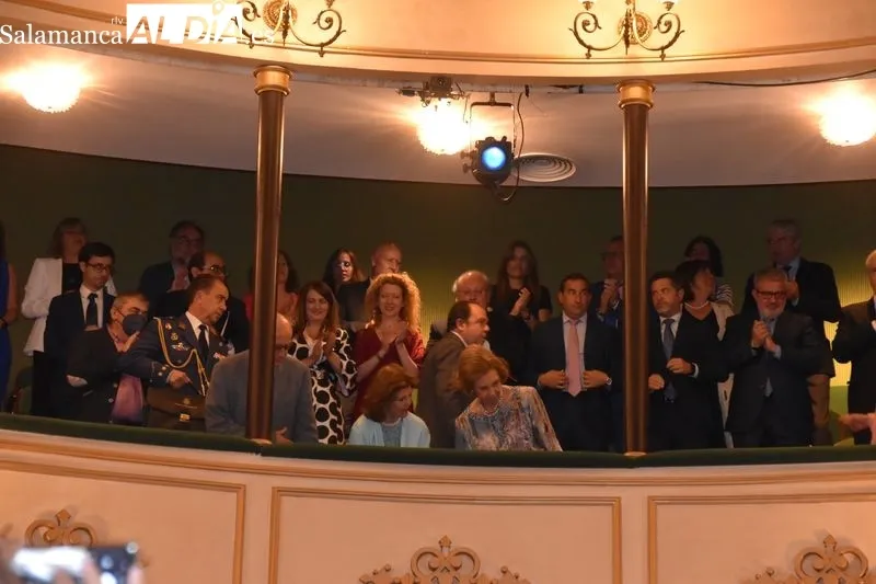Concierto de la Orquesta Clásica del Teatro Liceo con la asistencia de la Reina Sofía y la Reina Silvia de Suecia