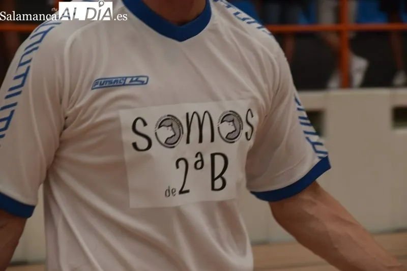 Foto 5 - Unionistas FS asciende a Segunda B tras imponerse en la final del playoff (10-0)