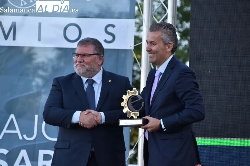 Foto 5 - Reconocimiento a seis empresas en los Premios Carbajosa Empresarial 