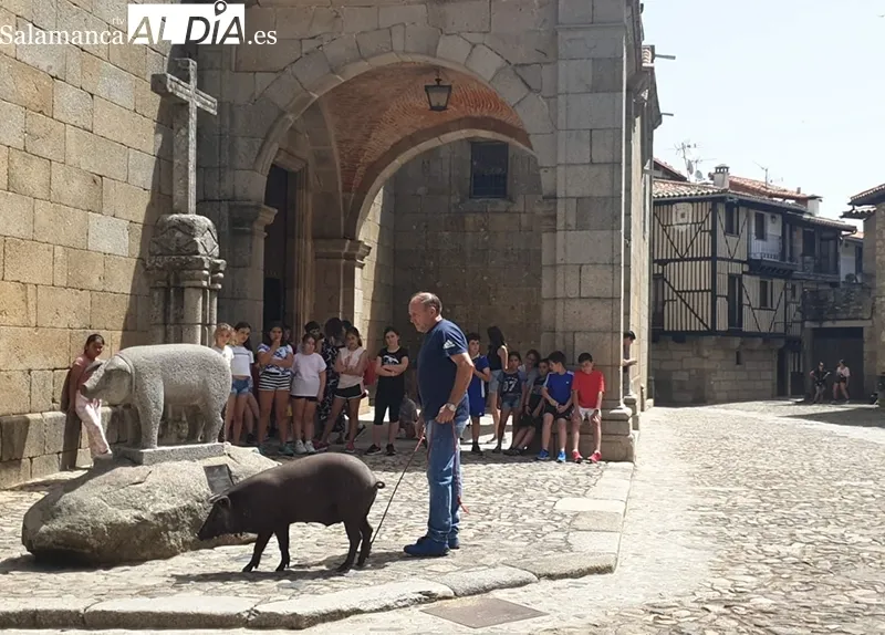 Foto 4 - La Alberca da la bienvenida a su nuevo vecino