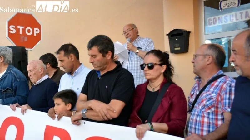 Manifestación en Lumbrales a favor de una sanidad digna en el Abadengo