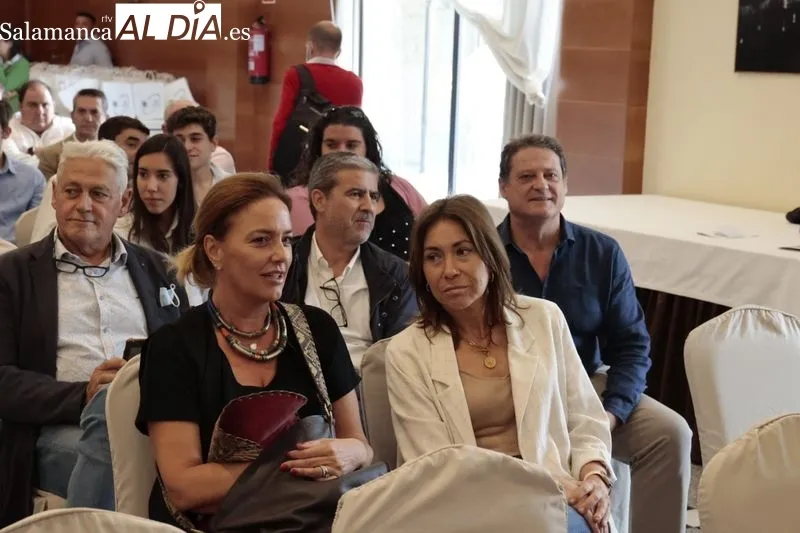 El presidente de la Junta de Castilla y León, Alfonso Fernández Mañueco, clausura el IV Foro del Cerdo Ibérico 2022. Foto de David Sañudo