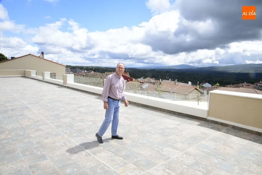 Foto 6 - La inminente apertura de la residencia de ancianos y buenas comunicaciones digitales asentar&aacute;n poblaci&oacute;n