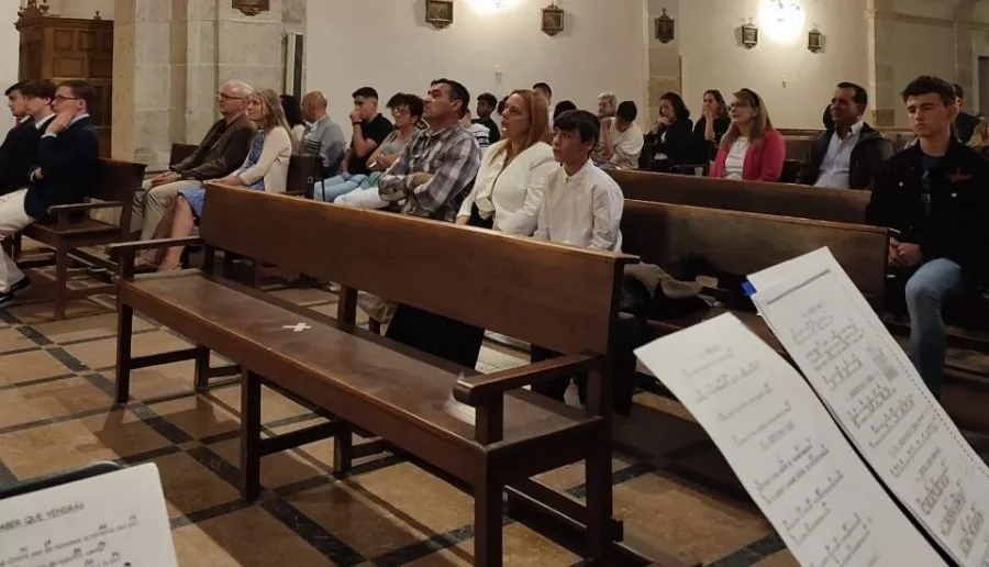 Foto 2 - El Seminario grad&uacute;a a tres de sus alumnos para cerrar el curso