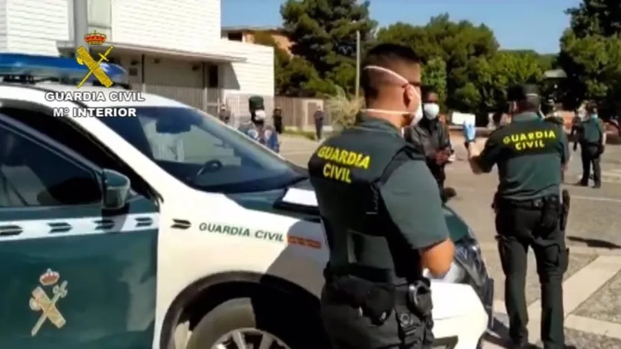 Una patrulla de la Guardia Civil