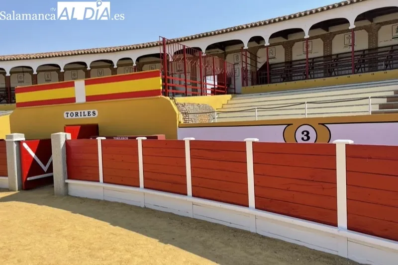 Foto 9 - El Ayuntamiento invierte 10.000 euros en mejoras y reformas en la centenaria Plaza de toros La Florida