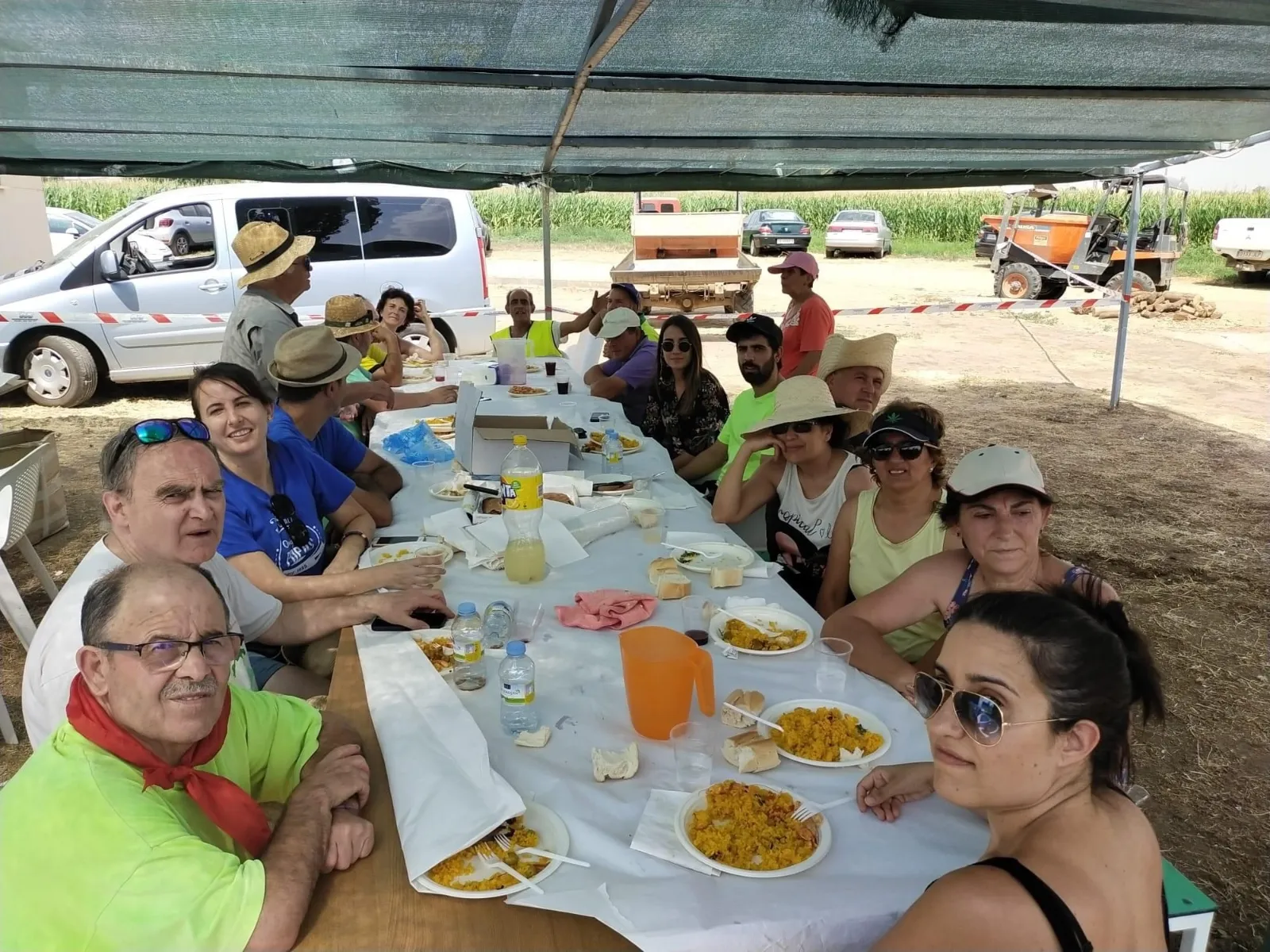 Villoruela ha disfrutado de una animada paella popular este viernes